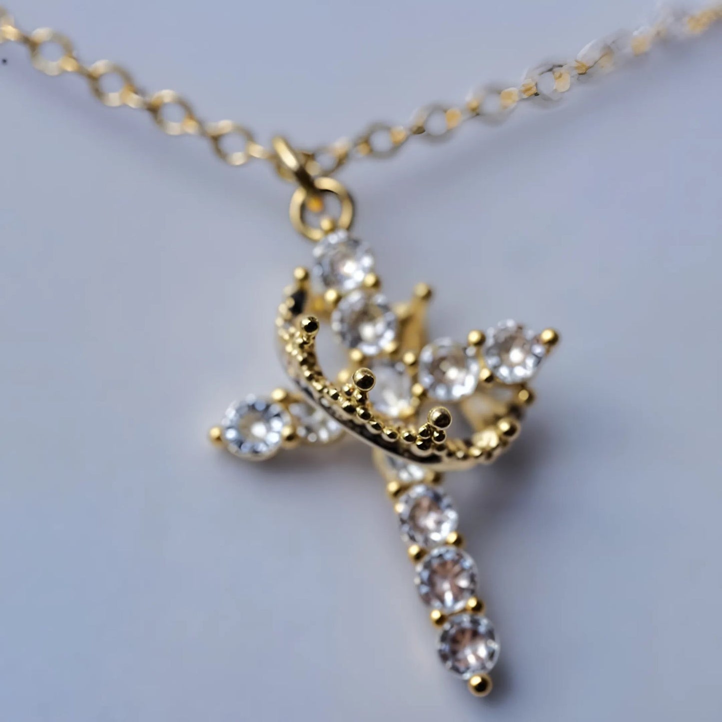Collar de Fe - Corona y Cruz
